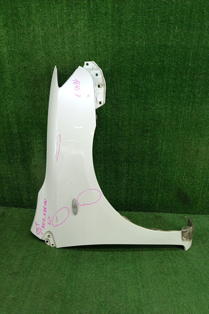 Крыло правое переднее TOYOTA COROLLA FIELDER, COROLLA  AXIO ZRE144G, ZRE142G, NZE144G, NZE141G, NZE141, NZE144, ZRE142, ZRE144 16469 1 ракурс