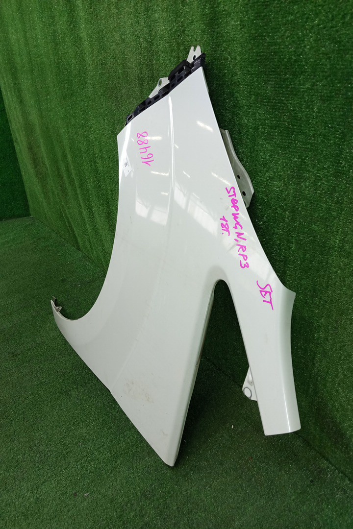 Крыло левое переднее HONDA STEPWGN RP3 16488 2 ракурс