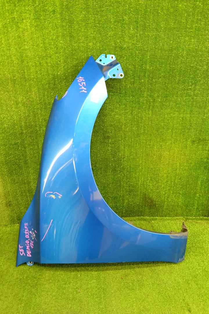 Крыло правое переднее MAZDA DEMIO, MAZDA2 DJ5AS, DJ3FS, DJ3AS, DJLFS, DJ5FS, DJLAS, DJ 16511 1 ракурс