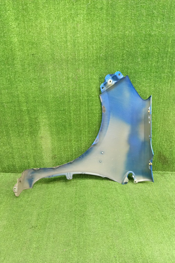 Крыло правое переднее TOYOTA AQUA NHP10 16518 4 ракурс