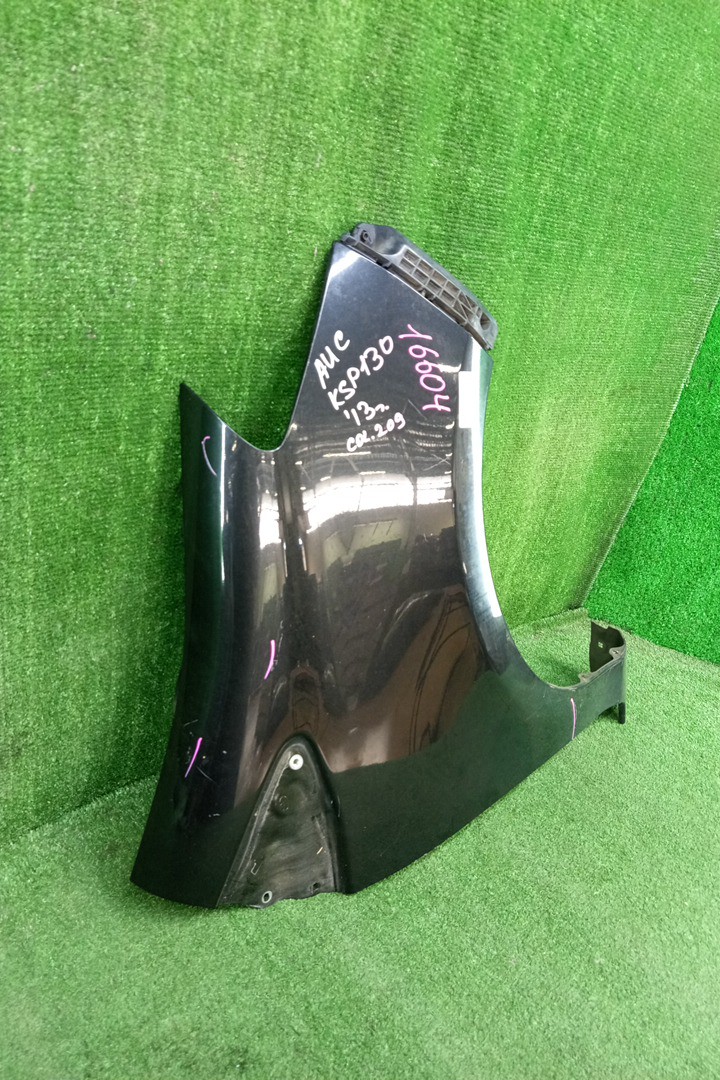 Крыло правое переднее TOYOTA VITZ, YARIS KSP130, NSP130, NSP135, NCP131 16604 2 ракурс