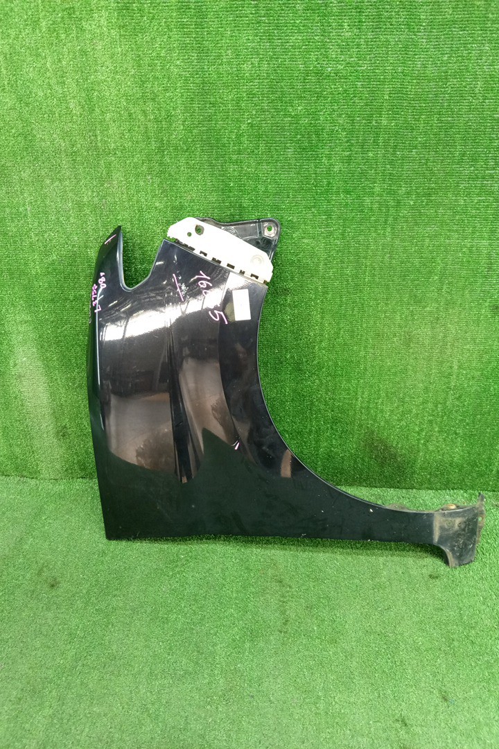 Крыло правое переднее DAIHATSU TANTO L375S 16665 1 ракурс