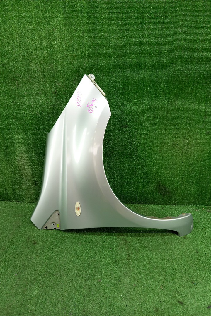 Крыло правое переднее NISSAN NOTE E11 16728 1 ракурс