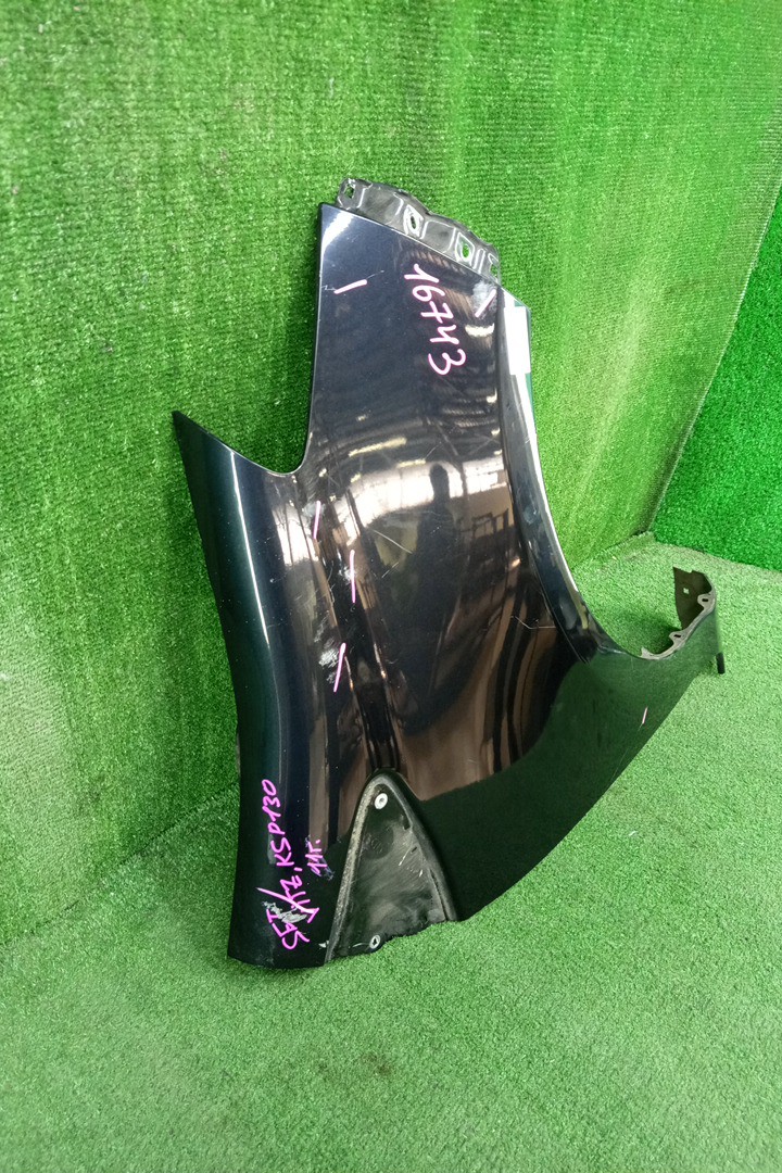 Крыло правое переднее TOYOTA VITZ, YARIS KSP130, NSP130, NSP135, NCP131 16743 2 ракурс