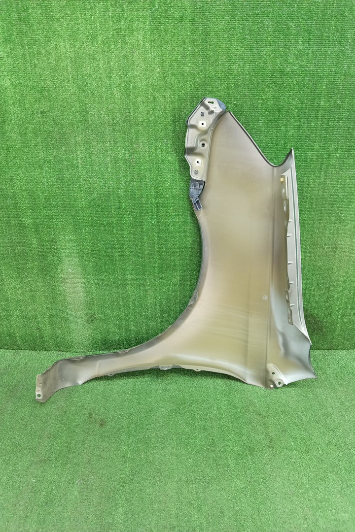 Крыло правое переднее TOYOTA PLATZ NCP12, SCP11, NCP16 16751 4 ракурс