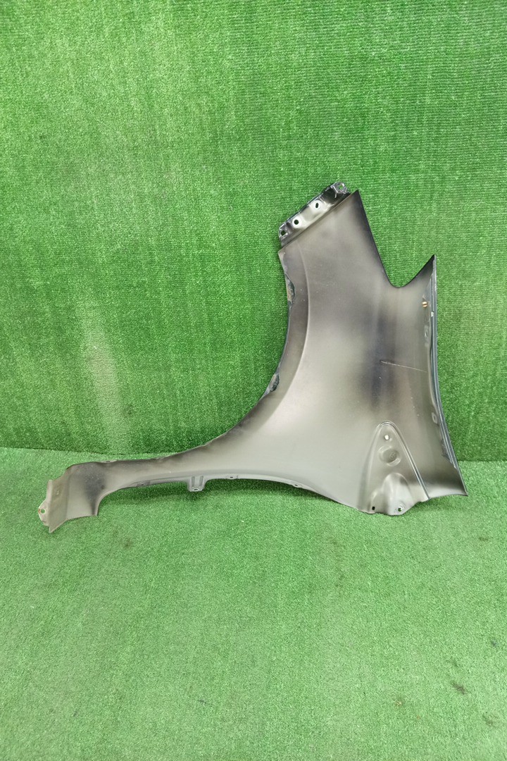 Крыло правое переднее TOYOTA VITZ, YARIS KSP130, NSP130, NSP135, NCP131 16752 4 ракурс