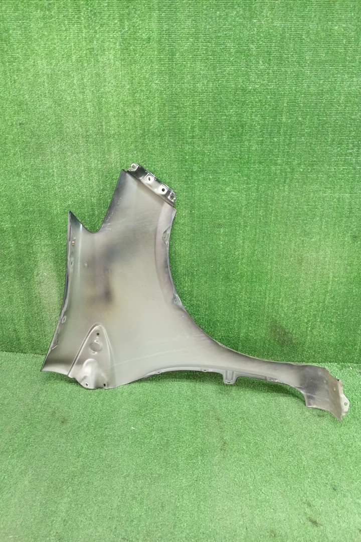 Крыло левое переднее TOYOTA VITZ, YARIS KSP130, NSP130, NSP135, NCP131 16765 5 ракурс