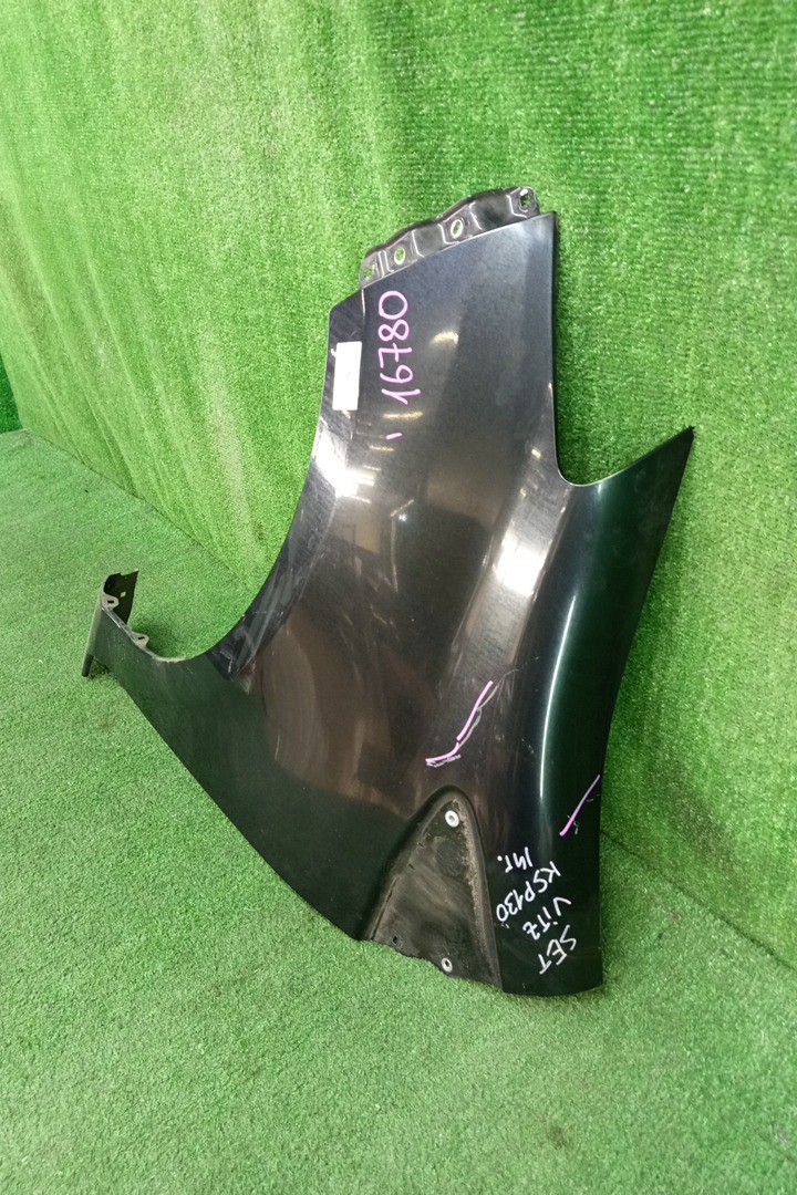 Крыло левое переднее TOYOTA VITZ, YARIS KSP130, NSP130, NSP135, NCP131 16780 2 ракурс