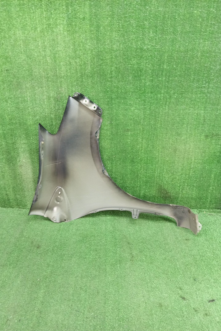 Крыло левое переднее TOYOTA VITZ, YARIS KSP130, NSP130, NSP135, NCP131 16780 4 ракурс