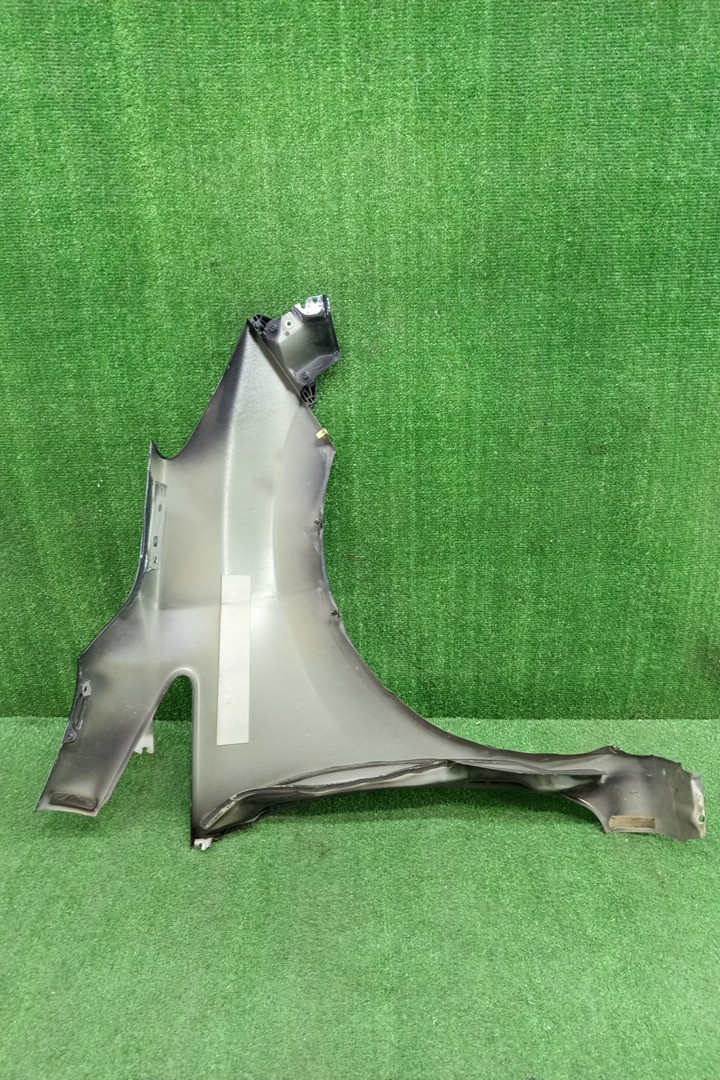 Крыло левое переднее NISSAN NOTE E12 16868 3 ракурс