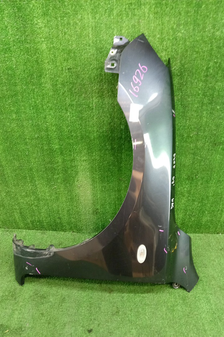 Крыло левое переднее MAZDA AXELA, MAZDA3, 3 BK5P, BK3P, BKEP, BK WAGON 1 ракурс