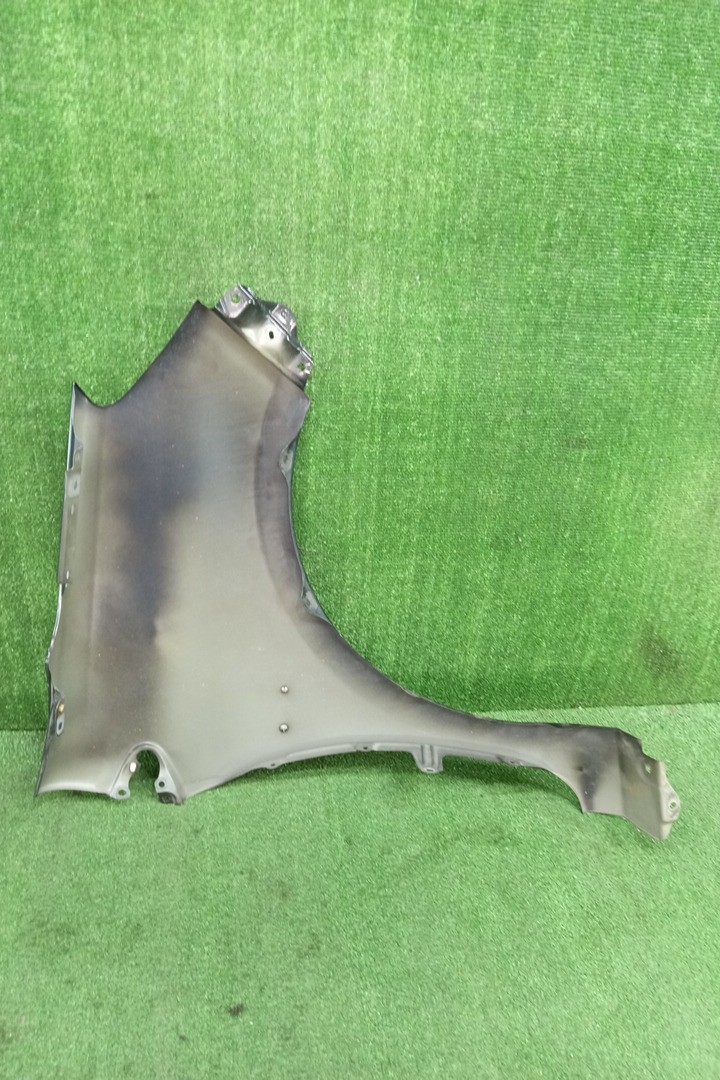 Крыло левое переднее TOYOTA AQUA NHP10 16987 4 ракурс