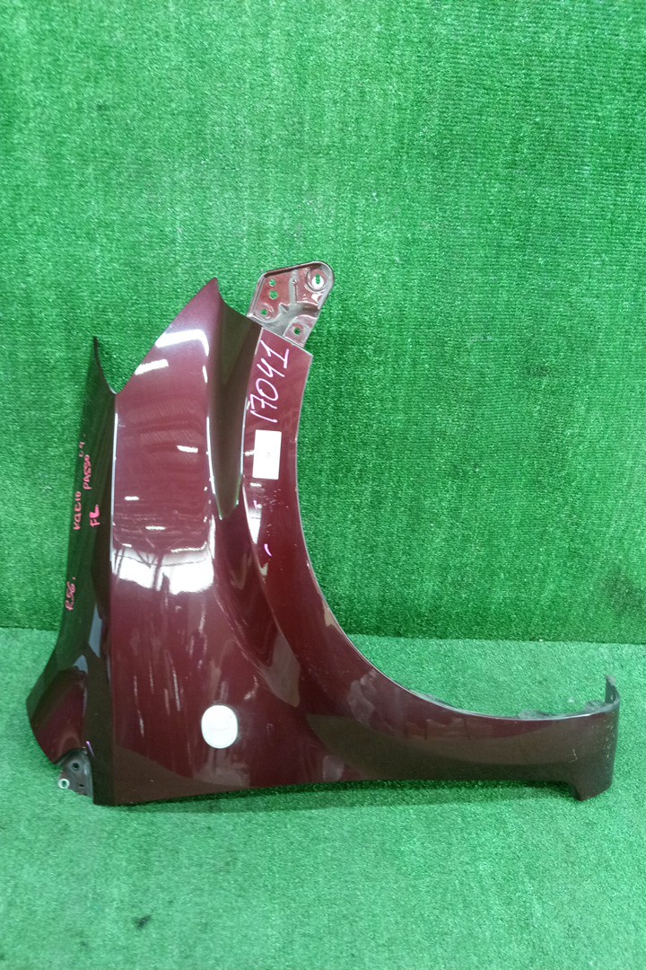 Крыло правое переднее TOYOTA PASSO, BOON KGC15, KGC10, QNC10, M301S, M310S, M312S, M300S 17041 1 ракурс
