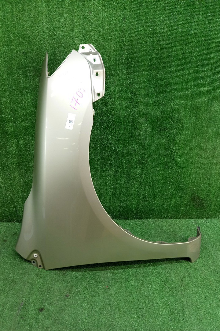 Крыло правое переднее TOYOTA COROLLA FIELDER, COROLLA  AXIO ZRE144G, ZRE142G, NZE144G, NZE141G, NZE141, NZE144, ZRE142, ZRE144 17096 1 ракурс