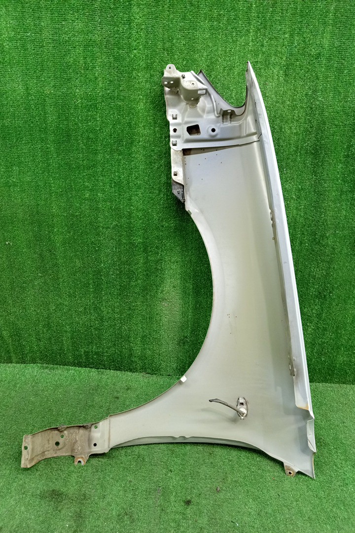 Крыло правое переднее SUBARU IMPREZA WRX, IMPREZA GDA, GGA, GDD, GG2, GG9, GGD, GG3, GGC, GD3, GD2, GD9 17122 3 ракурс