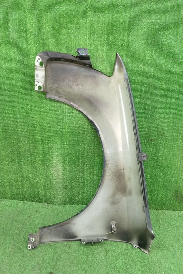 Крыло правое переднее AUDI A4 8E, 8HE, 8H7, 8E5, 8EC, B6 17191 3 ракурс