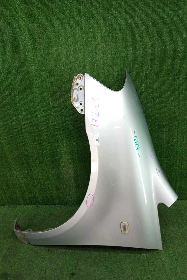 Крыло левое переднее TOYOTA IPSUM ACM21W, ACM26W 17226 1 ракурс
