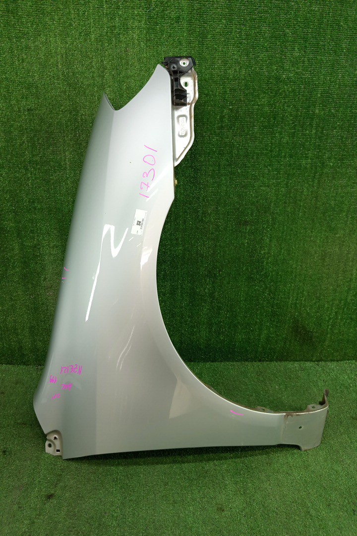 Крыло правое переднее TOYOTA COROLLA NZE121 17301 1 ракурс