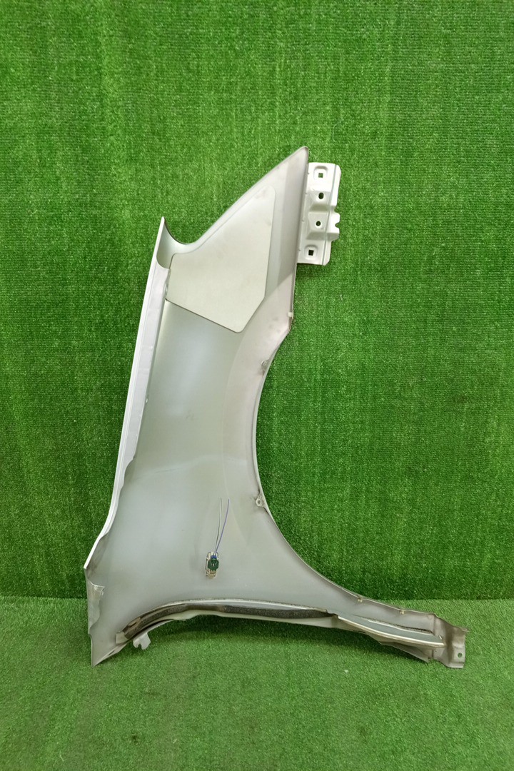 Крыло левое переднее NISSAN BLUEBIRD SYLPHY KG11, G11, NG11 17387 4 ракурс