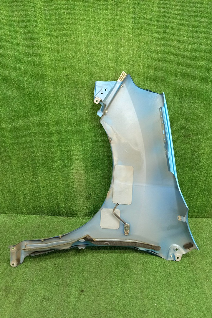 Крыло правое переднее NISSAN WINGROAD Y12 17619 2 ракурс