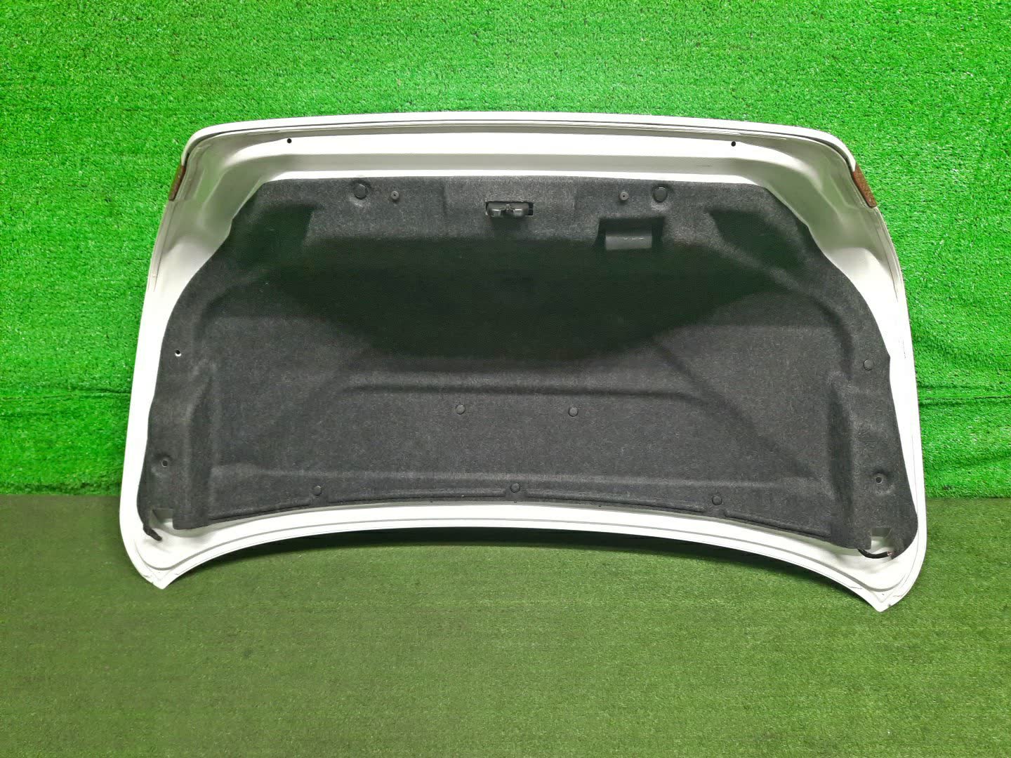 Крышка багажника NISSAN CIMA HF50, GF50, GNF50 2393 3 ракурс