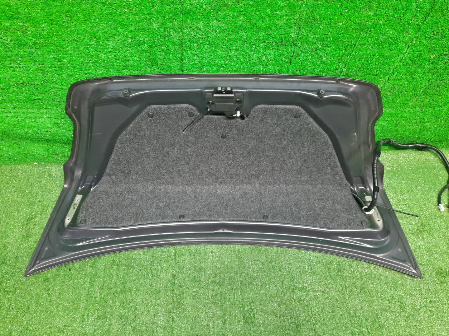 Крышка багажника SUBARU IMPREZA GJ7 2865 4 ракурс