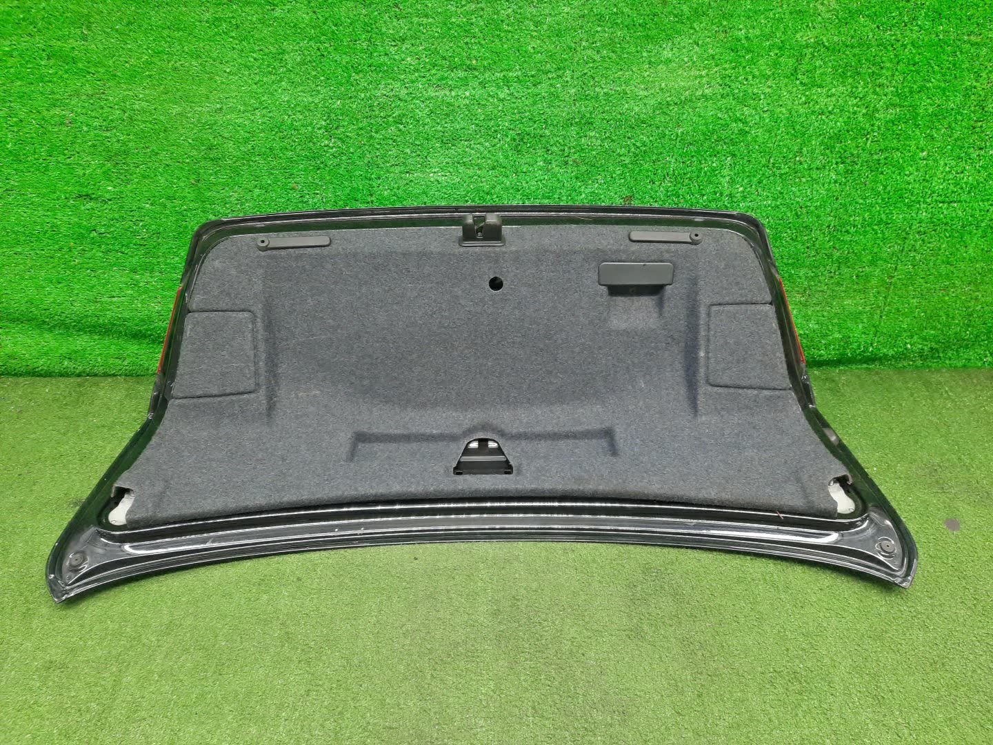 Крышка багажника AUDI A5 8T3 4812 5 ракурс