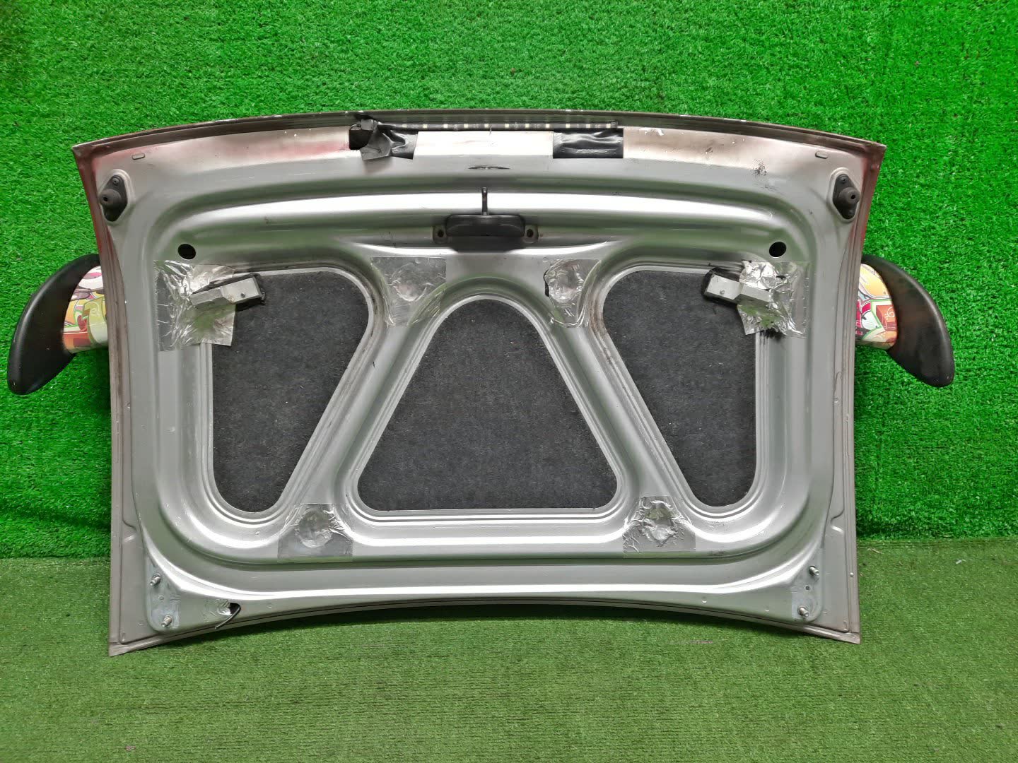 Крышка багажника AUDI TT 8N9 4968 3 ракурс