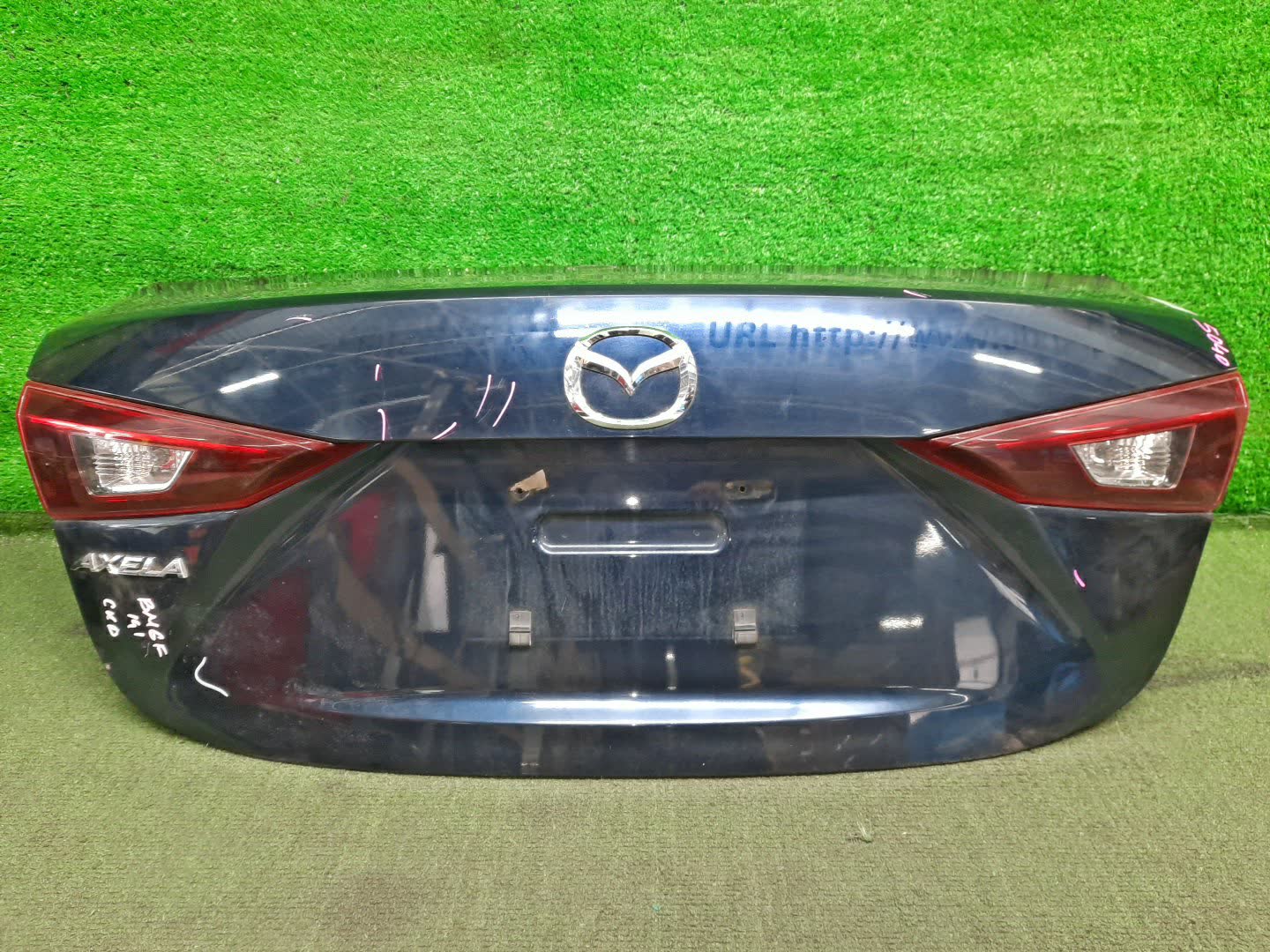 Крышка багажника MAZDA AXELA BM6FJ 5040 1 ракурс