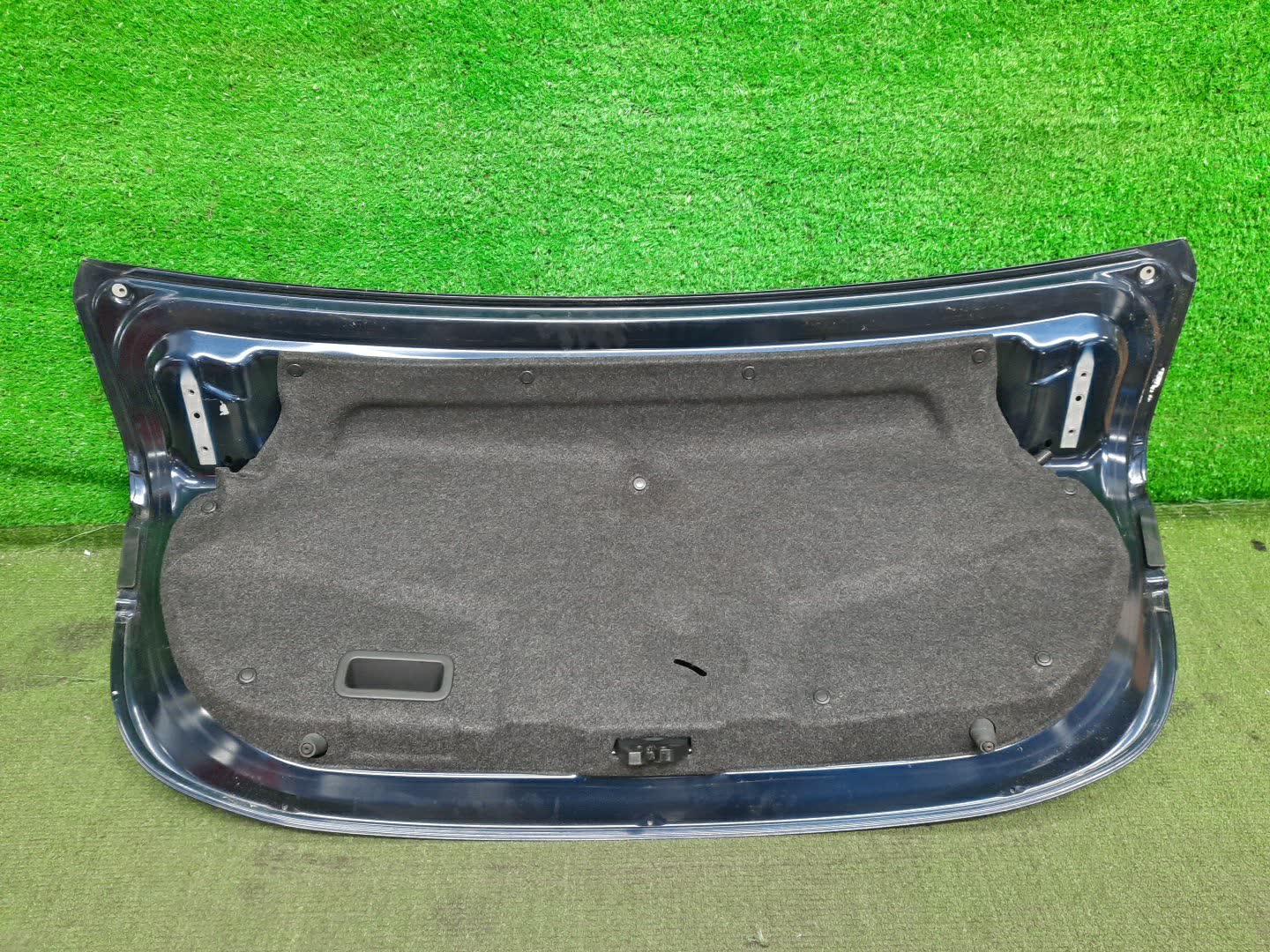 Крышка багажника MAZDA AXELA BM6FJ 5040 3 ракурс
