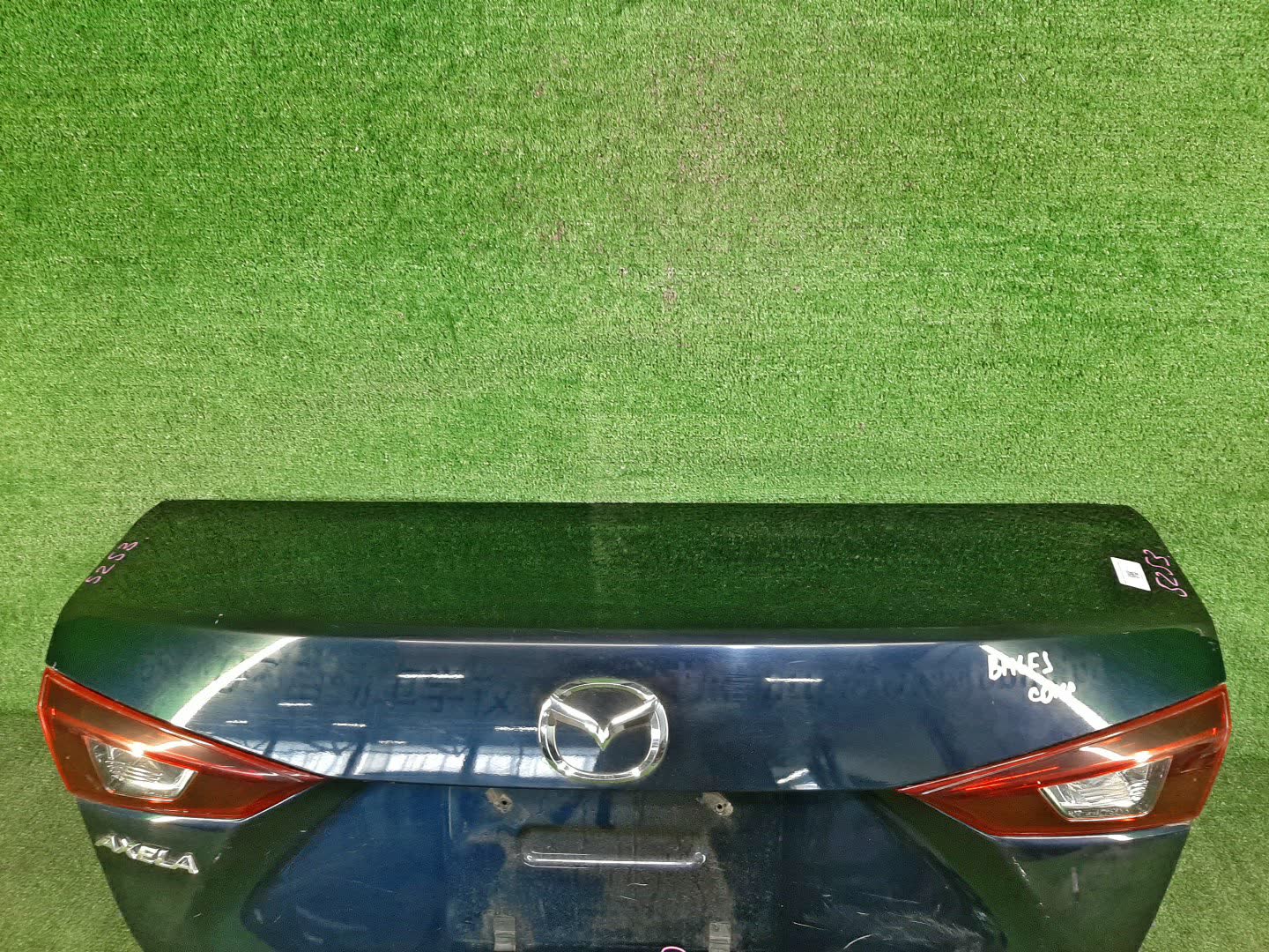 Крышка багажника MAZDA AXELA BM6FJ 5253 2 ракурс