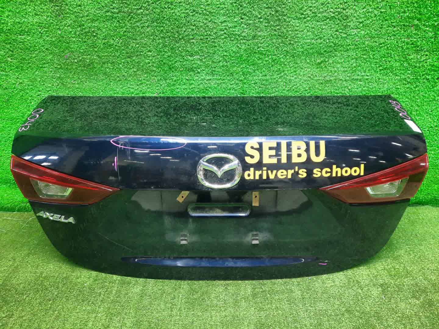 Крышка багажника MAZDA AXELA BM6FJ 0043 1 ракурс