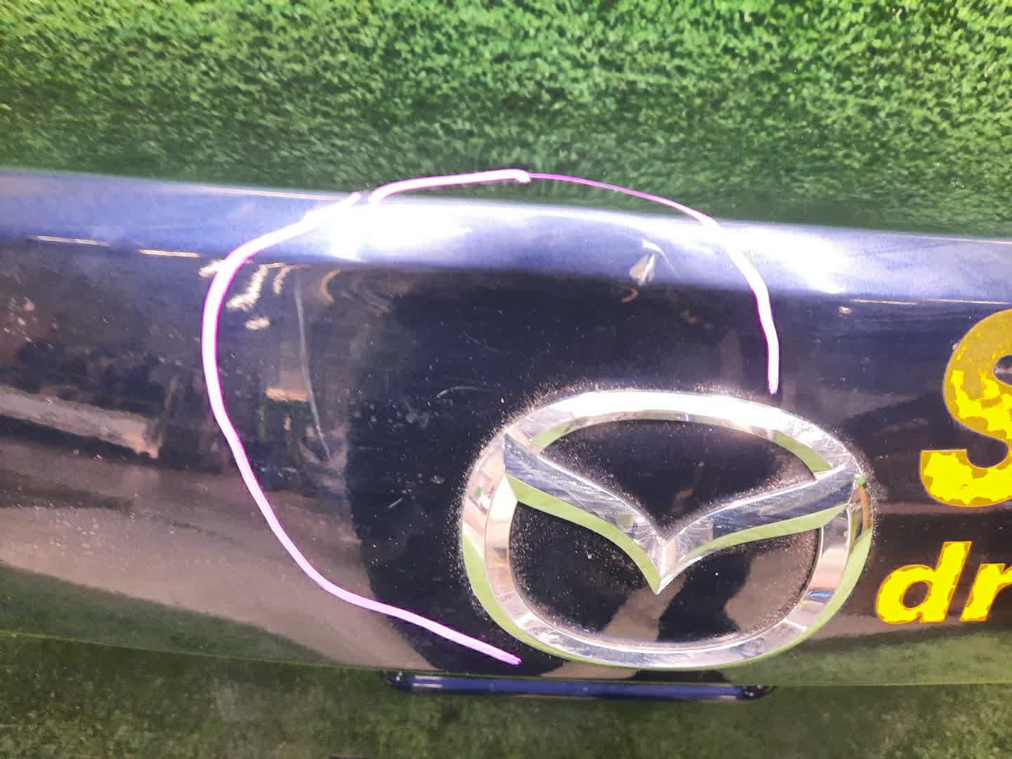 Крышка багажника MAZDA AXELA BM6FJ 0047 2 ракурс