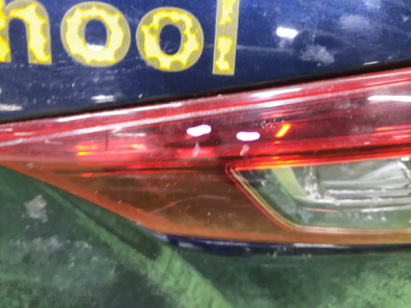 Крышка багажника MAZDA AXELA BM6FJ 0047 4 ракурс