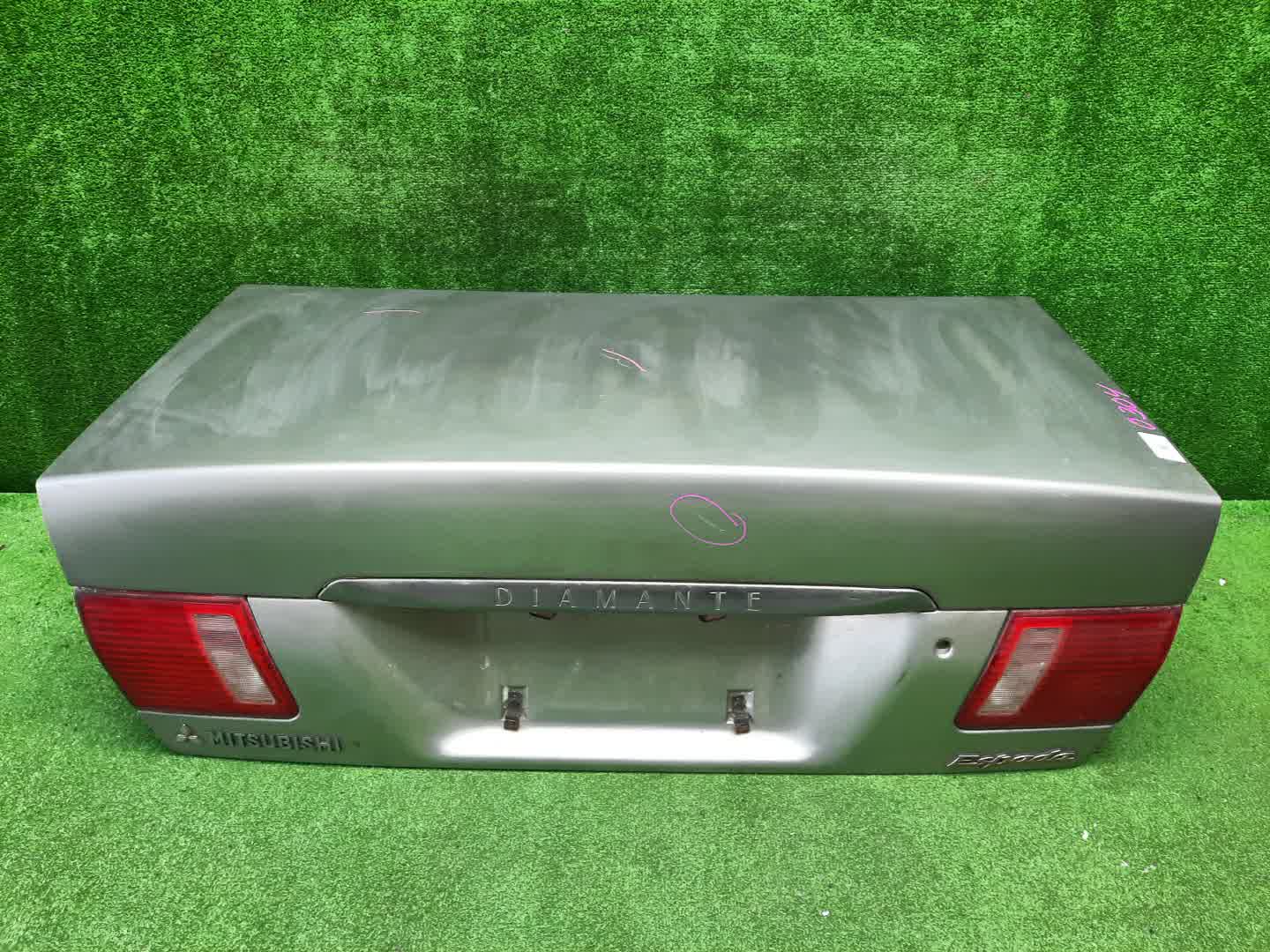 Крышка багажника MITSUBISHI DIAMANTE F36A, F31A, F34A, F46A, F41A, F47A 0304 1 ракурс
