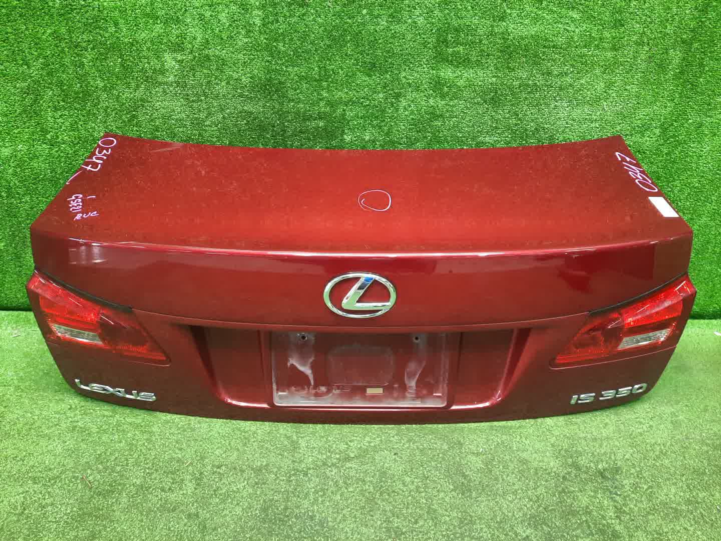 Крышка багажника LEXUS IS350, IS250 GSE21, GSE25, GSE20 0347 1 ракурс