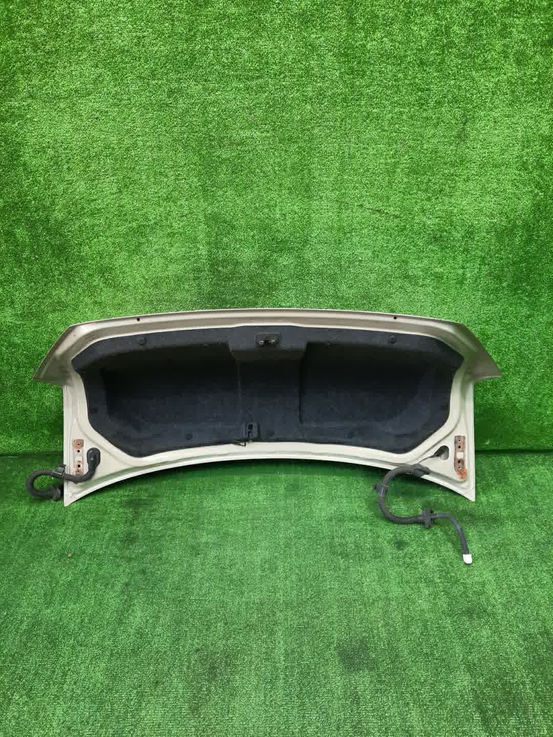 Крышка багажника NISSAN TEANA J31, PJ31, TNJ31 0547 5 ракурс