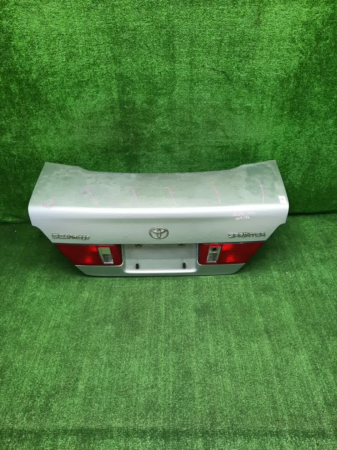 Крышка багажника TOYOTA SPRINTER AE111, AE114, AE110, EE111, CE110, CE114 0572 1 ракурс