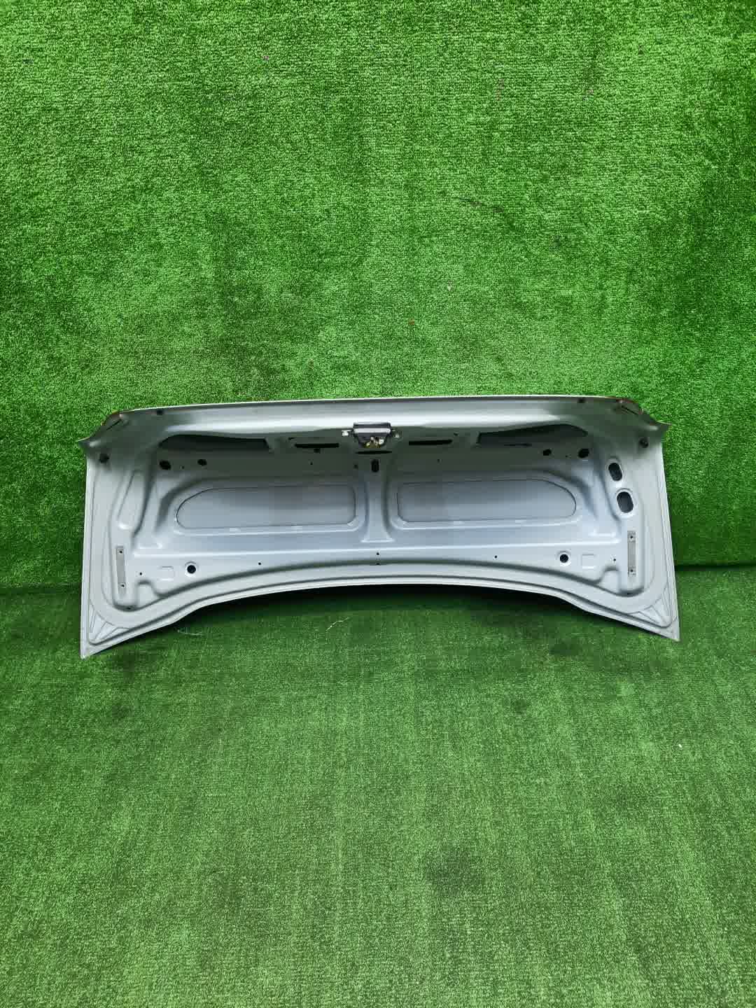 Крышка багажника TOYOTA SPRINTER AE111, AE114, AE110, EE111, CE110, CE114 0572 4 ракурс