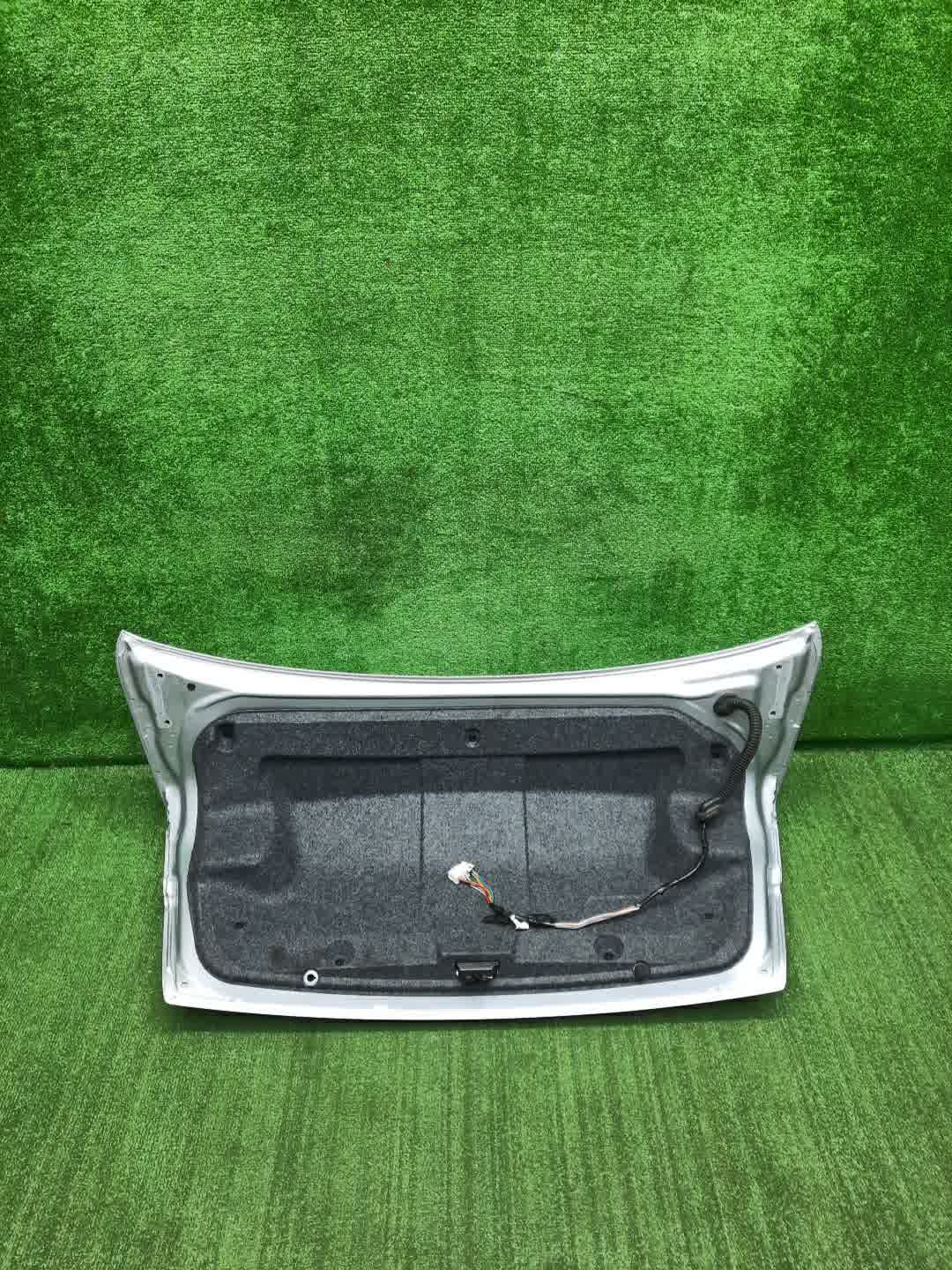 Крышка багажника MITSUBISHI LANCER, GALANT FORTIS CY4A, CY2A, CY3A, CY6A 0632 3 ракурс