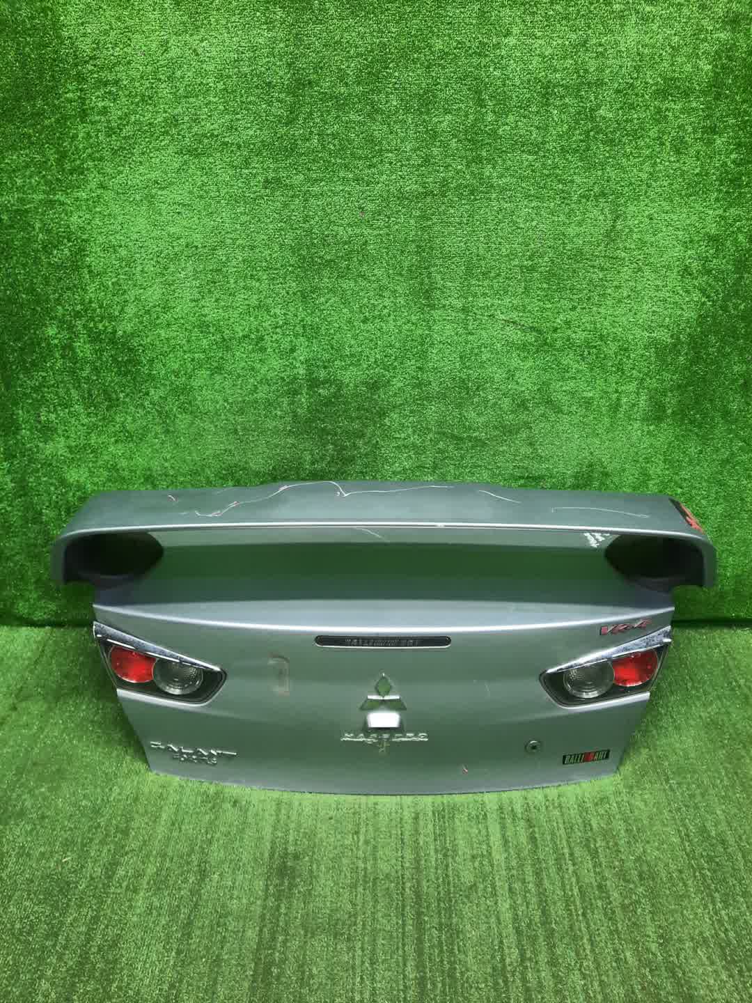 Крышка багажника MITSUBISHI LANCER, GALANT FORTIS CY4A, CY2A, CY3A, CY6A 0636 1 ракурс Крышка багажника MITSUBISHI LANCER, GALANT FORTIS CY4A, CY2A, CY3A, CY6A 0636 1 ракурс