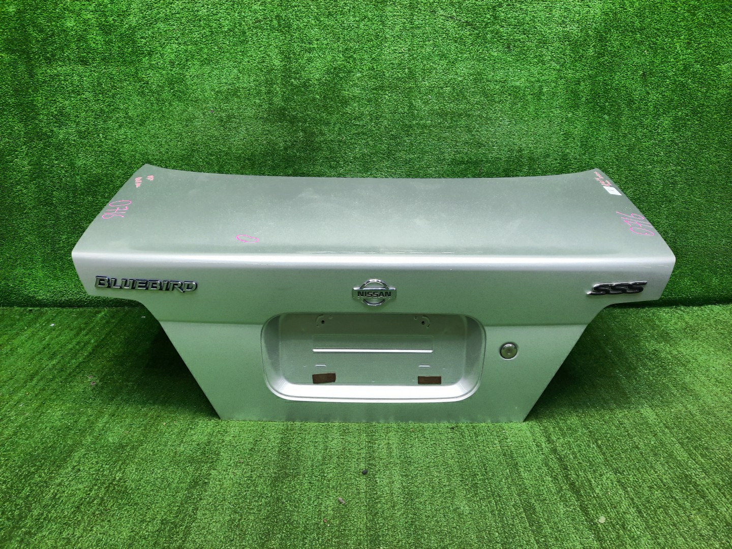 Крышка багажника NISSAN BLUEBIRD SU14, QU14, ENU14, HU14, HNU14, EU14 0716 1 ракурс
