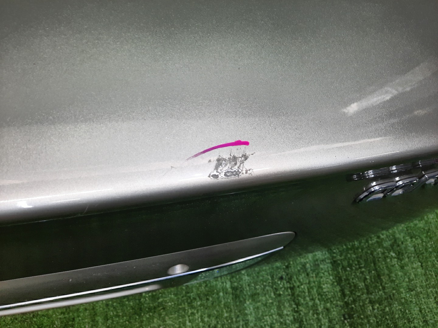 Крышка багажника TOYOTA COROLLA ZZE124, NZE121, NZE120, ZZE122, NZE124, CE121 0738 2 ракурс