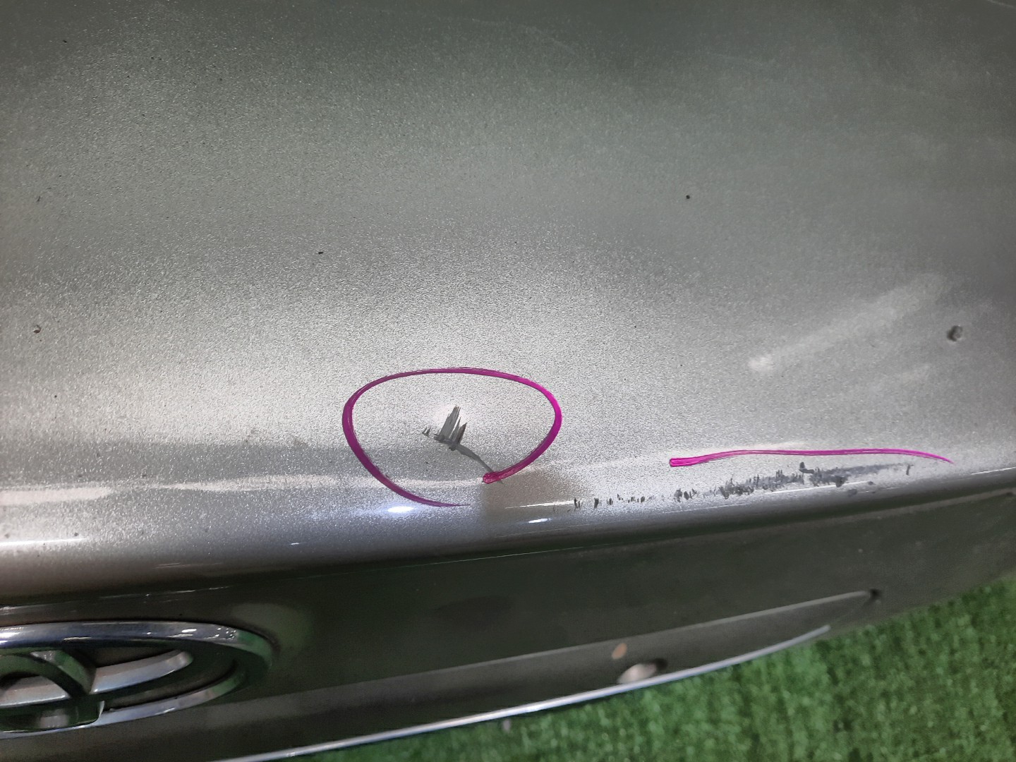 Крышка багажника TOYOTA COROLLA ZZE124, NZE121, NZE120, ZZE122, NZE124, CE121 0746 2 ракурс