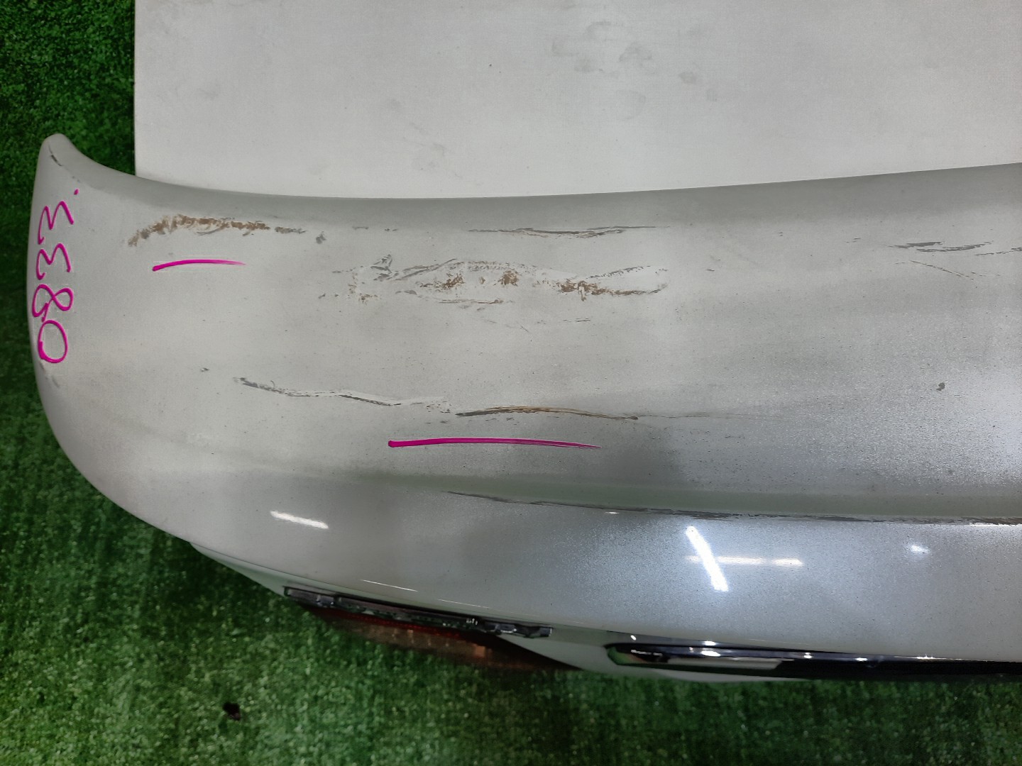 Крышка багажника NISSAN BLUEBIRD SYLPHY G10, QG10, FG10, TG10, QNG10 0833 2 ракурс