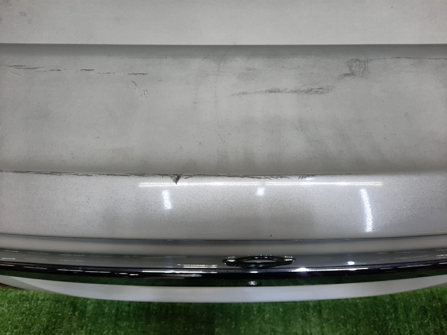 Крышка багажника NISSAN BLUEBIRD SYLPHY G10, QG10, FG10, TG10, QNG10 0833 3 ракурс