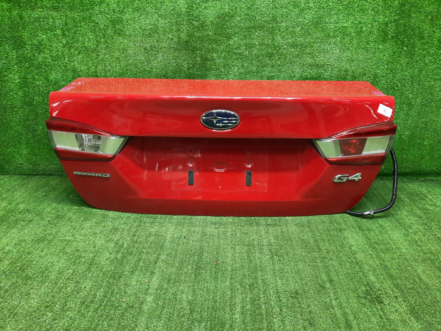 Крышка багажника SUBARU IMPREZA GK7 0836 1 ракурс