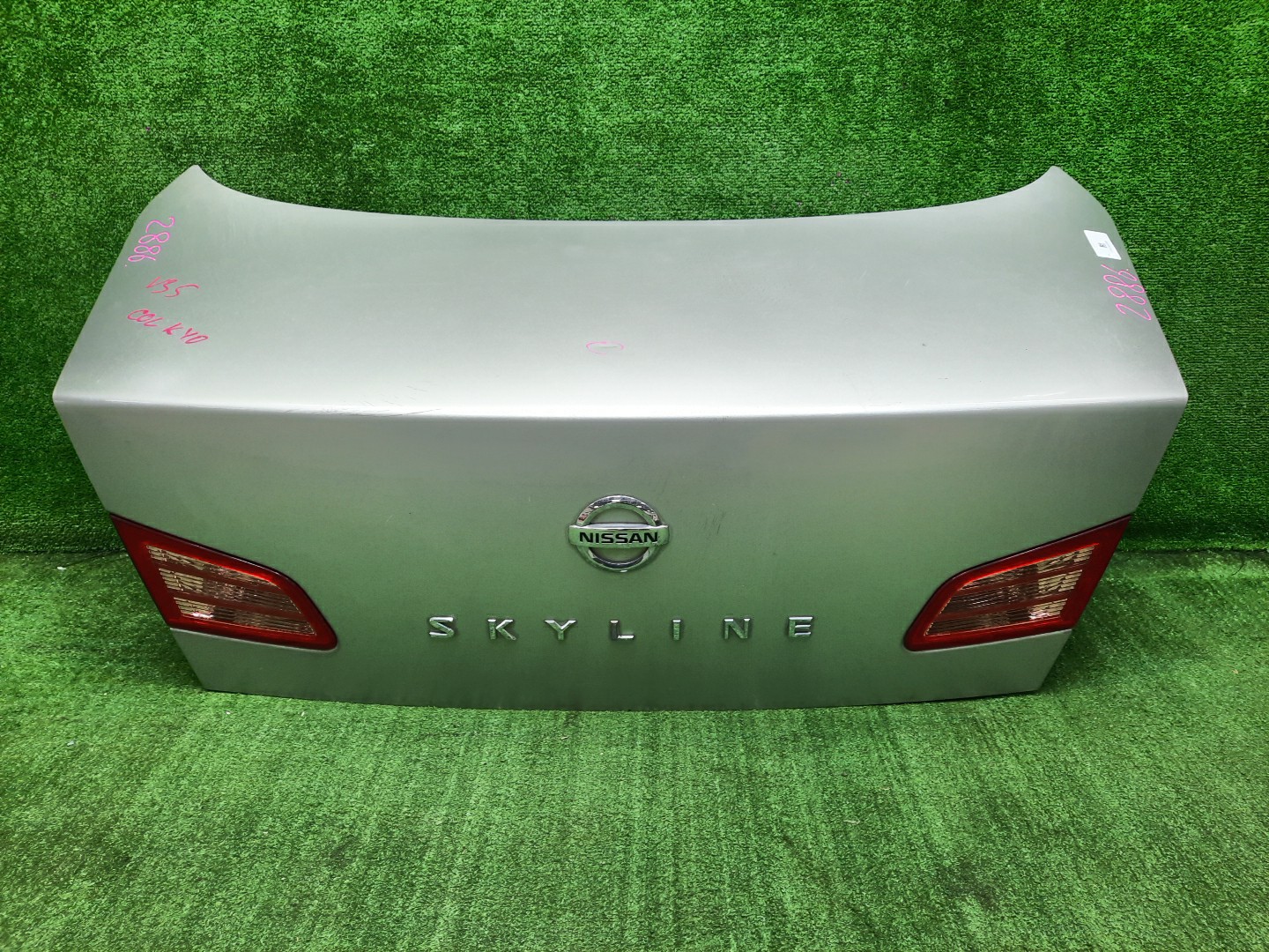 Крышка багажника NISSAN SKYLINE V35 0886 1 ракурс