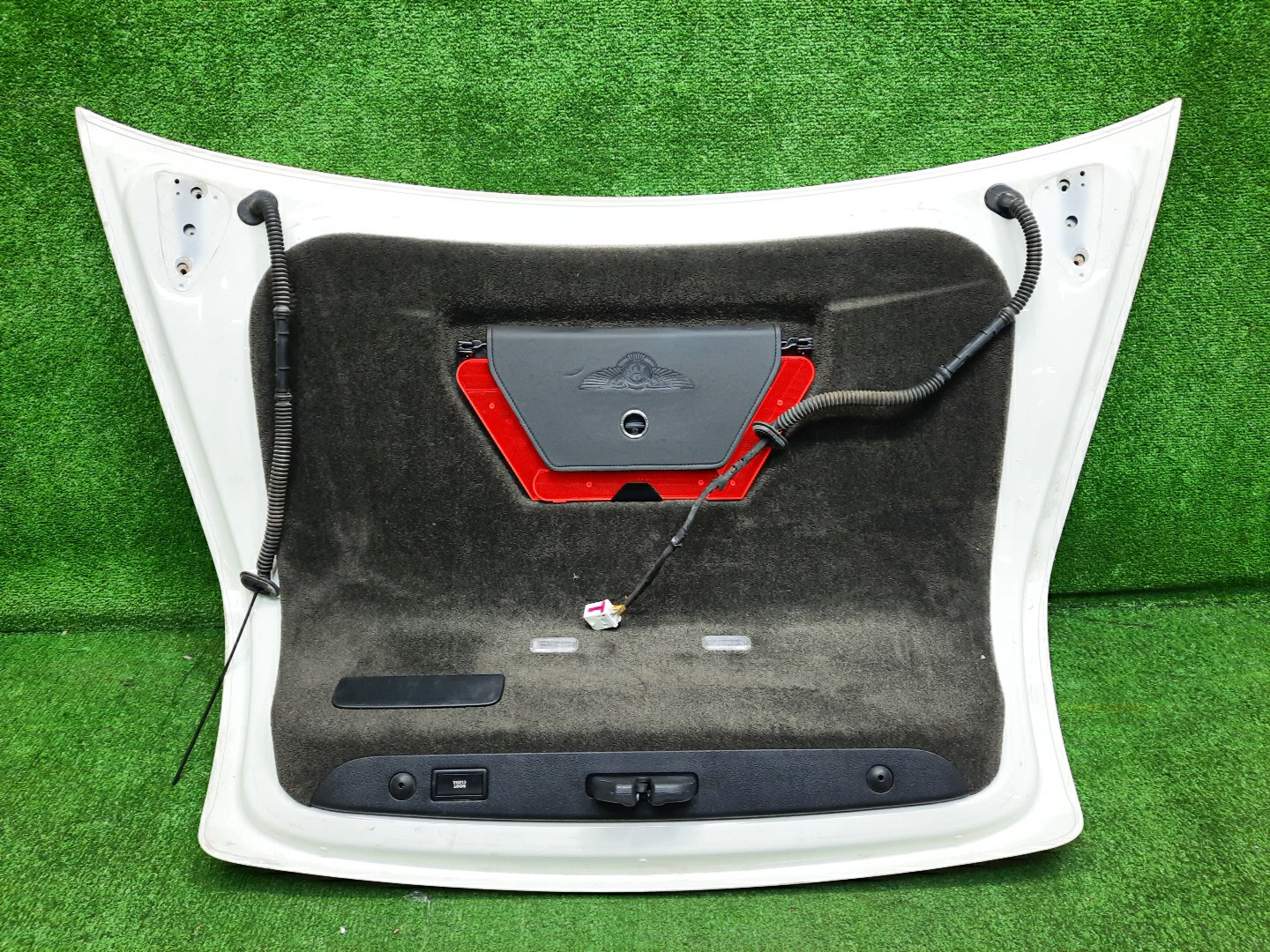 Крышка багажника BENTLEY FLYING SPUR 3W2 934 5 ракурс