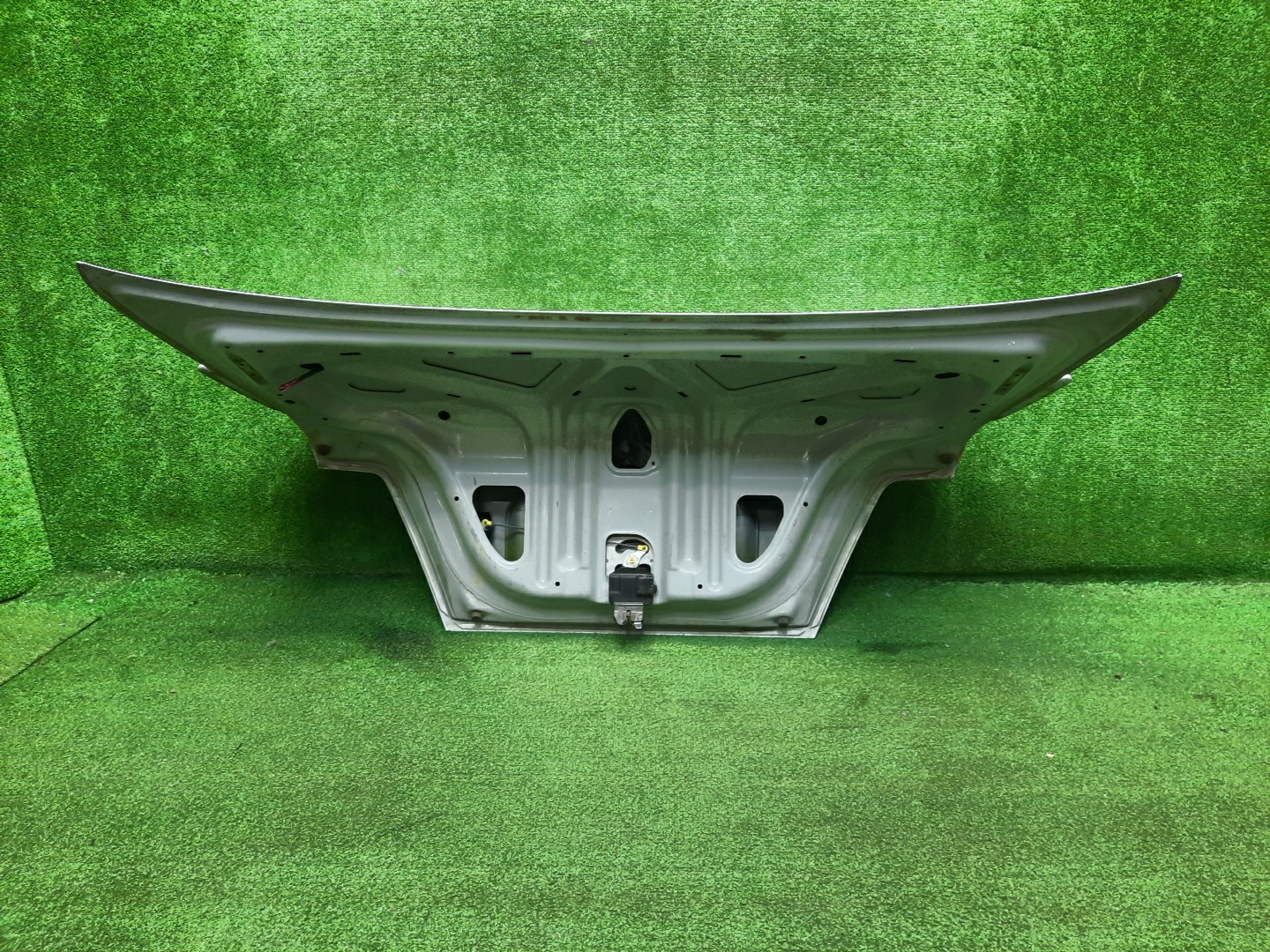 Крышка багажника NISSAN BLUEBIRD SU14, QU14, ENU14, HU14, HNU14, EU14 1002 5 ракурс